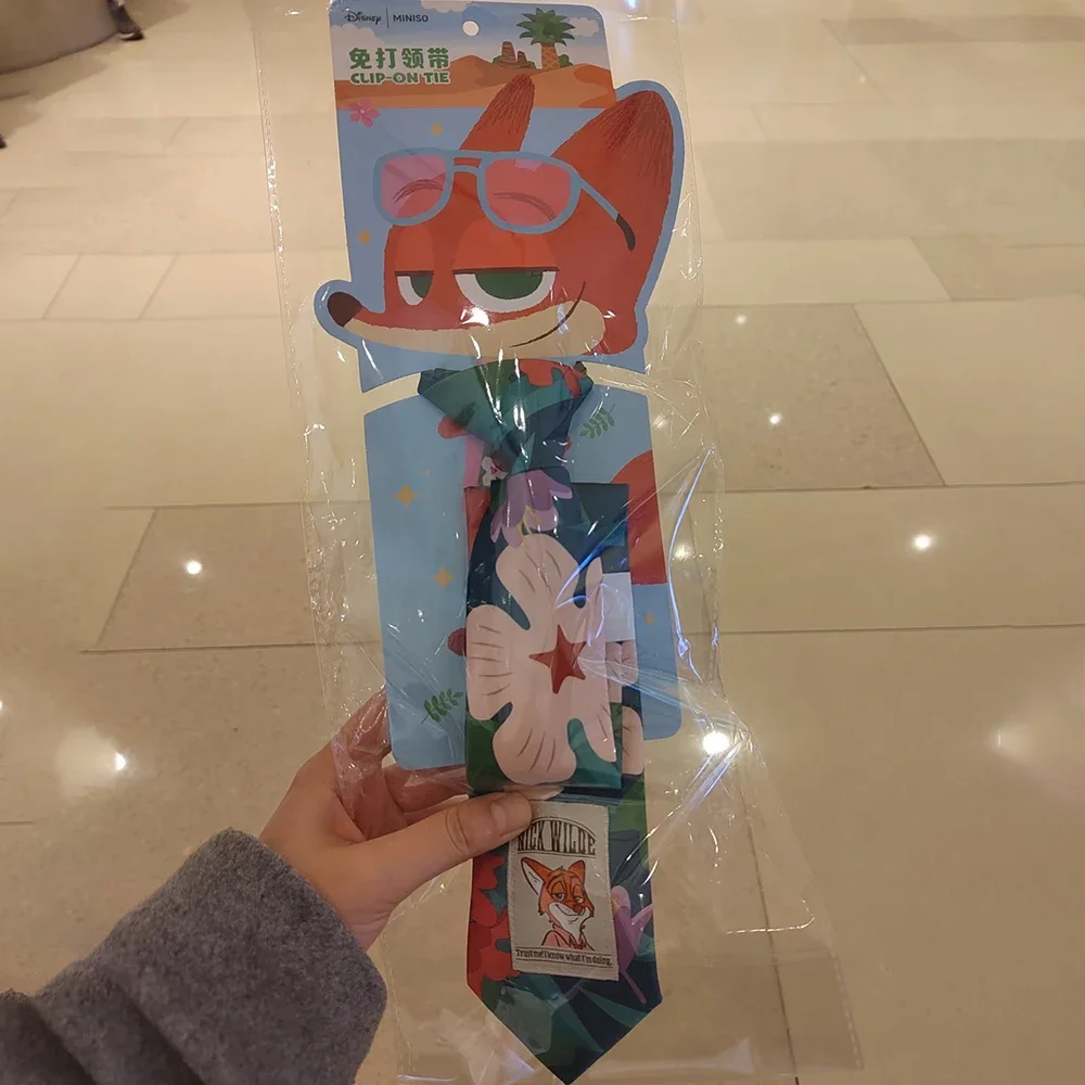 เนคไทลายการ์ตูนสุดเก๋สไตล์นิคจากซูโทเปีย ของตกแต่งลำลอง ดีไซน์น่ารักสไตล์สาวหวาน เหมาะสำหรับงานปาร์ตี้ คอสเพลย์ ของขวัญคริสต์มาส