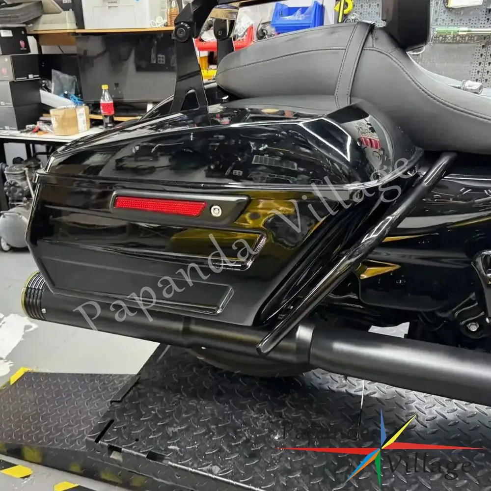 Motorcycle Hard Saddlebag Box For Harley Touring Road King Road Glide Street Glide 14-23 ABS Plastic Rear Tour Travel Side Trunk