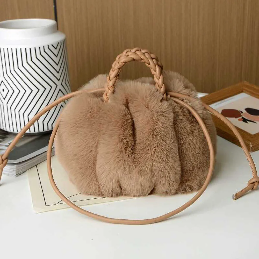 Cute Plush Handbag Autumn Winter Women's Imitation Rabbit Hair One Shoulder Bag Casual Versatile Mini Mobile Phone Crossbody Bag