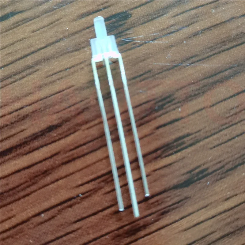 100pcs bicolor through hole 2mm led diode red@white color common anode