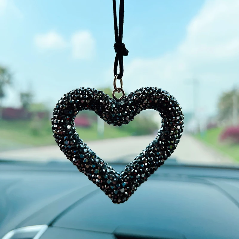 

New diamond-encrusted love car pendant heart car interior decoration decoration package decoration pendant girl gift