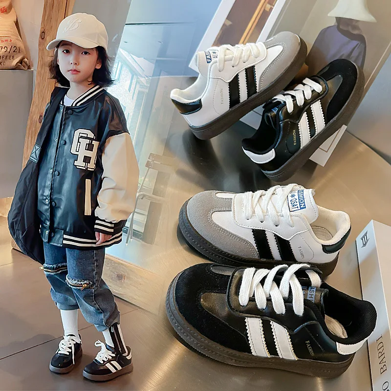 Sneaker Tenis untuk anak laki-laki perempuan, sepatu Sneakers olahraga sol lembut kulit putih kecil untuk anak laki-laki dan perempuan musim semi/musim gugur