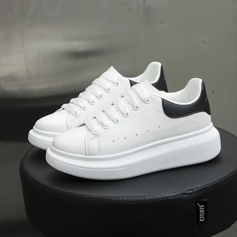 Fashion 2024 Women Sneakers Thick Sole Platform Shoes Women Feminino White Vulcanized Sneakers Running Shoes Breathable Walking