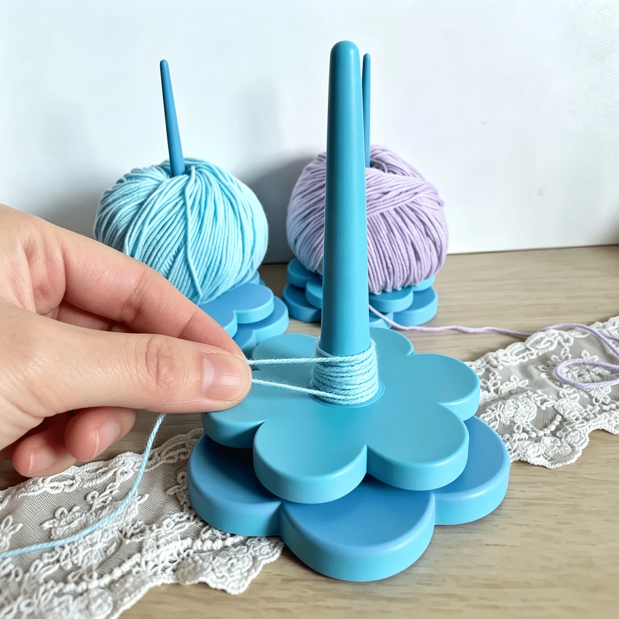 Flower-Style Rotating Yarn Winder, Upgraded Vertical Spinning Yarn Stand, Flower-Style Yarn Storage and Winding Spindle, with Rotating Spool System and Thickened Base, Detachable Design for Easy Storage, Suitable for Knitting/Crochet/Handcrafting, Provides Smooth Yarn Feeding during Knitting or Crocheting, 3D Printing Technology