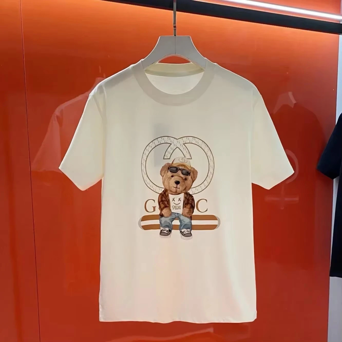 

Новая летняя футболка унисекс 2025-2026 с принтом логотипа Double G и медведя, повседневная, универсальная, высококачественная, с коротким рукавом