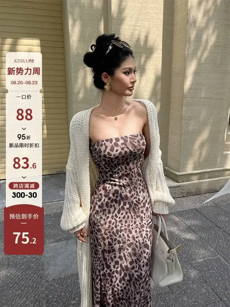 فستان أنيق مثير بطبعة الفهد بدون حمالات أنيق للنساء فساتين ماكسي برقبة مائلة 2025 ملابس علوية جديدة ملابس شارع حلوة ATR7