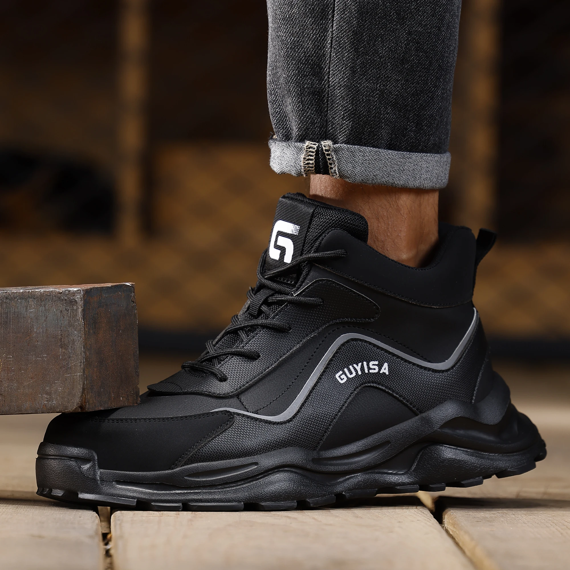GUYISA Men's Sports Work Shoes Anti Smash and Anti Puncture High Top Rubber Bottom Lightweight Four Season Low Top Labor Protect