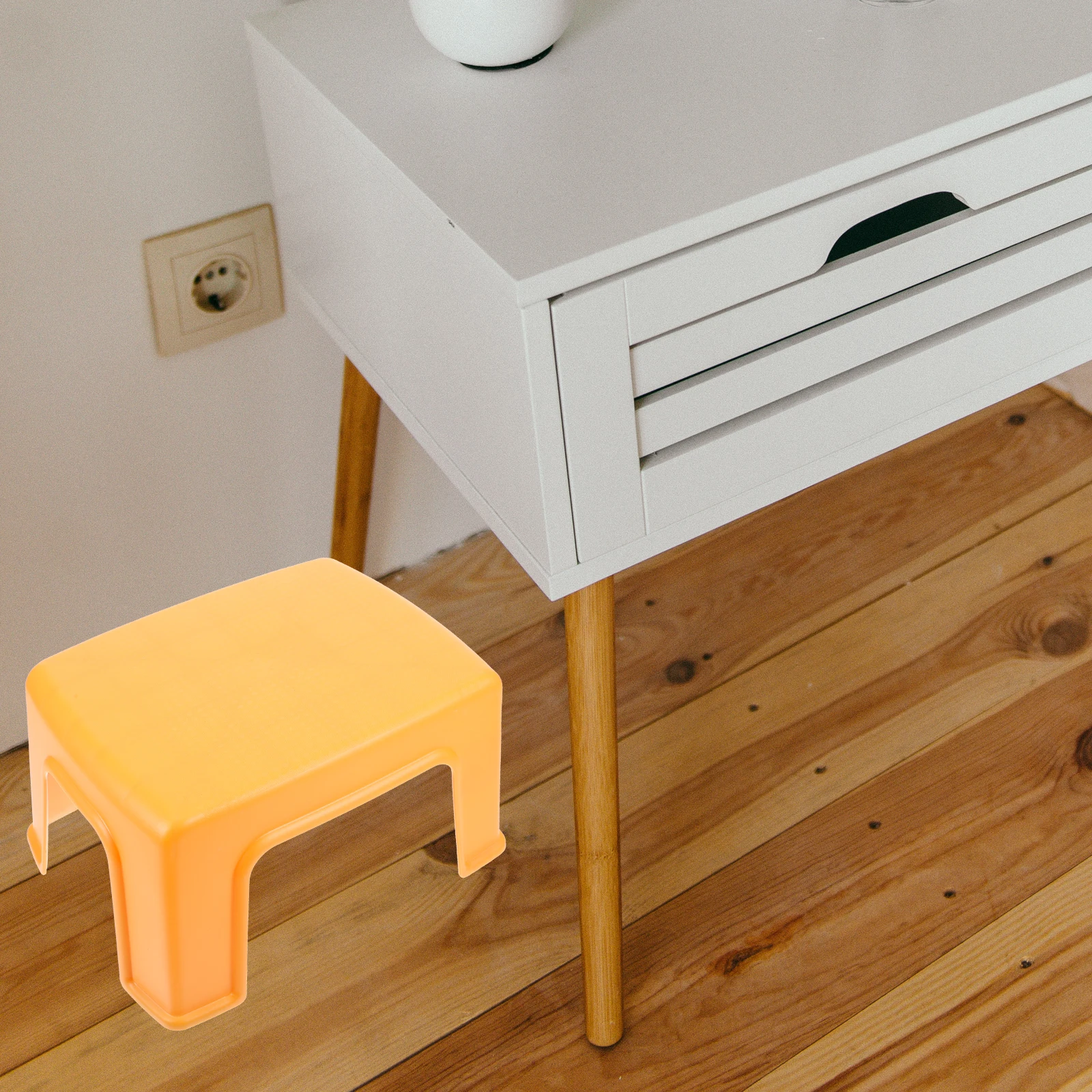 

Anti-slip Footstool Kids Plastic Step for Adults Thickened Cartoon Decorative Household Furniture Baby Bathroom Stool
