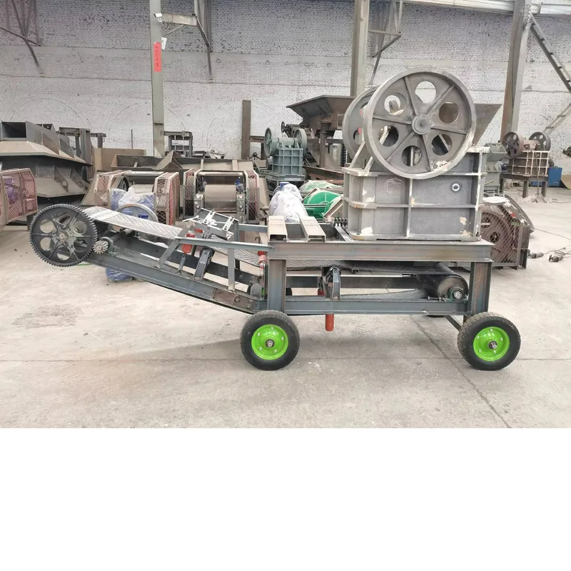 خدمة مخصصة المحمول 150 * 250 كسارة الفك مع شاشة صغيرة محمولة كسارة الفك آلة سحق الصخور الحجرية