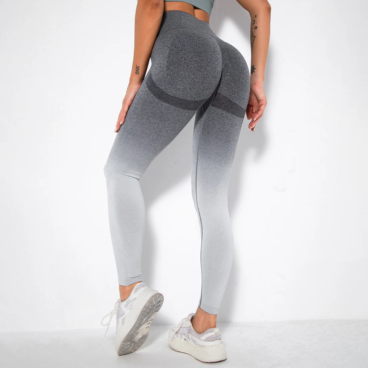 Women Leggings Sports Yoga Pants Gradient Gym Leggings Fitness Running Pants Hips Push Up Leggings Bubble Butt Seamless Leggings