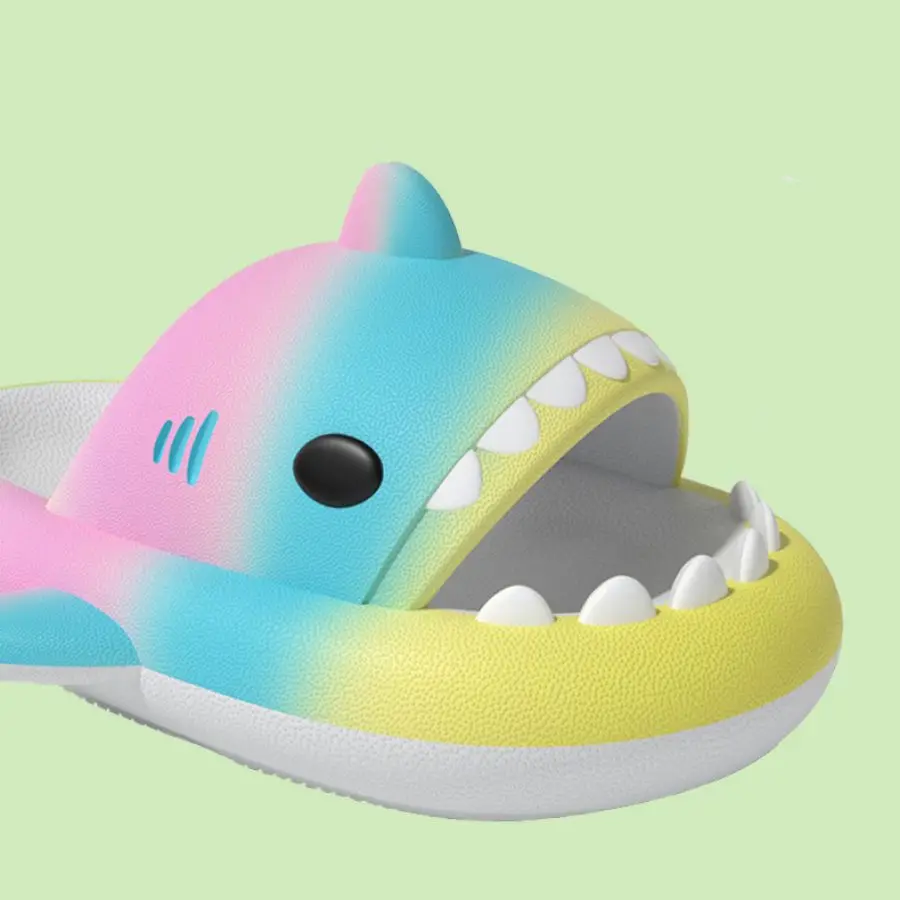 2024 Summer Cool Gradient Cartoon Children\'s Shark Slippers 4CM Thick Anti Slip Slippers Comfortable Bottom Slippers Indoor Sand