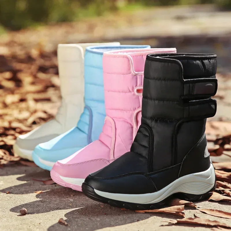 

Women's Snow Boots Flat Mid-tube Waterproof Zippered Cotton Shoes Cross-border 2024