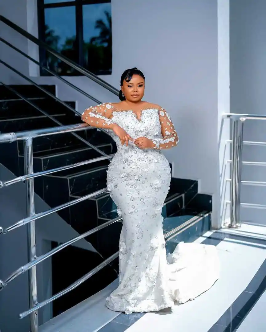 Abiti da Sposa a Sirena Taglie Forti con Applicazioni Floreali 3D, Maniche Lunghe e Perline, Abiti da Sposa per Donne in Gravidanza, Vestito Personalizzato