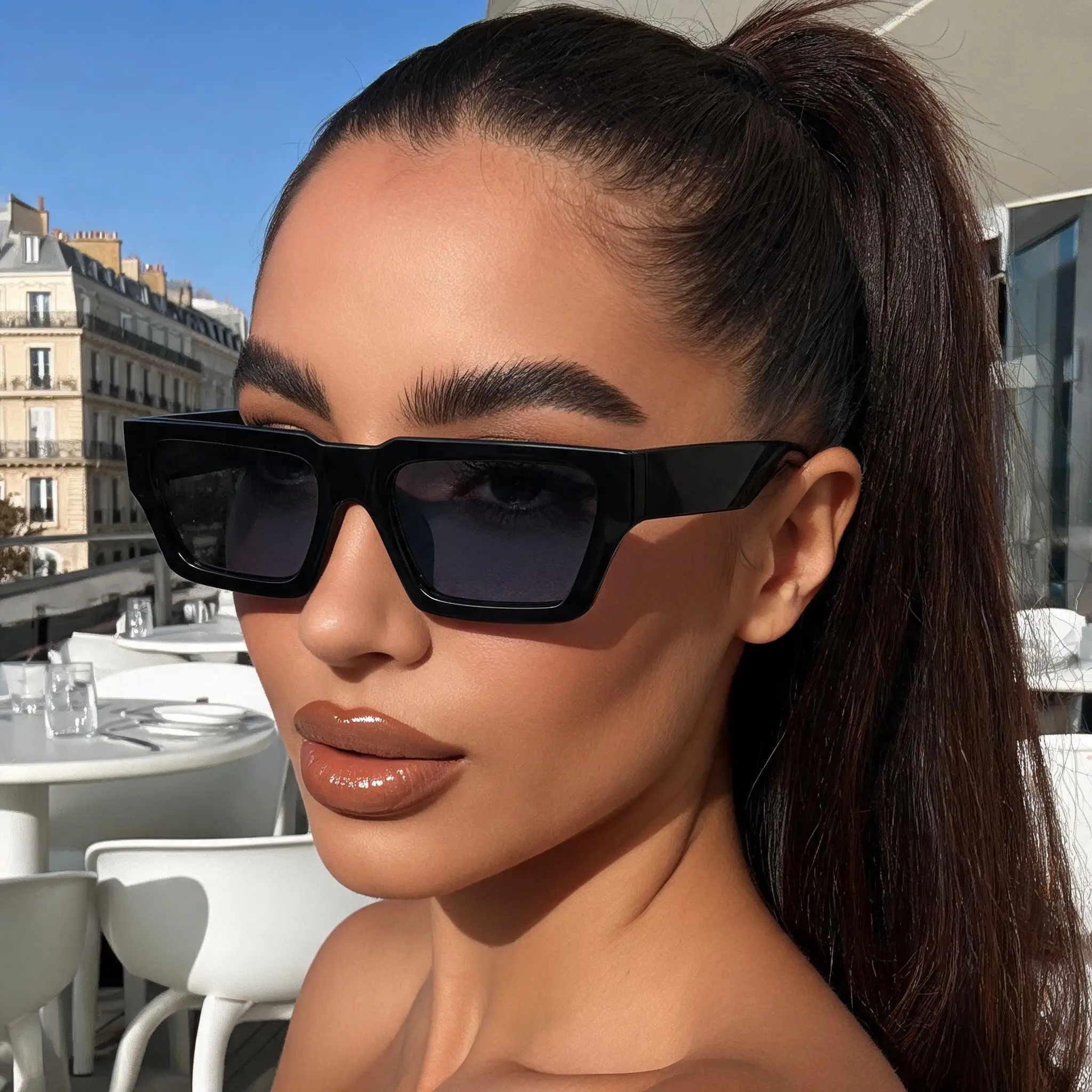 Bold Y2K Style Sunglasses, Thick Frame Design, Trendy Street Style, Unisex Statement Sun Protection Sunglasses 3579