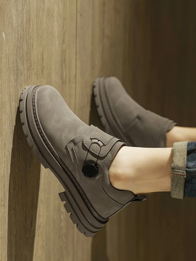 

Leather Surface Men's Shoes Summer Waterproof Anti-slip Casual Workwear Boots Sports Workwear Wear-resistant Labor Pro...