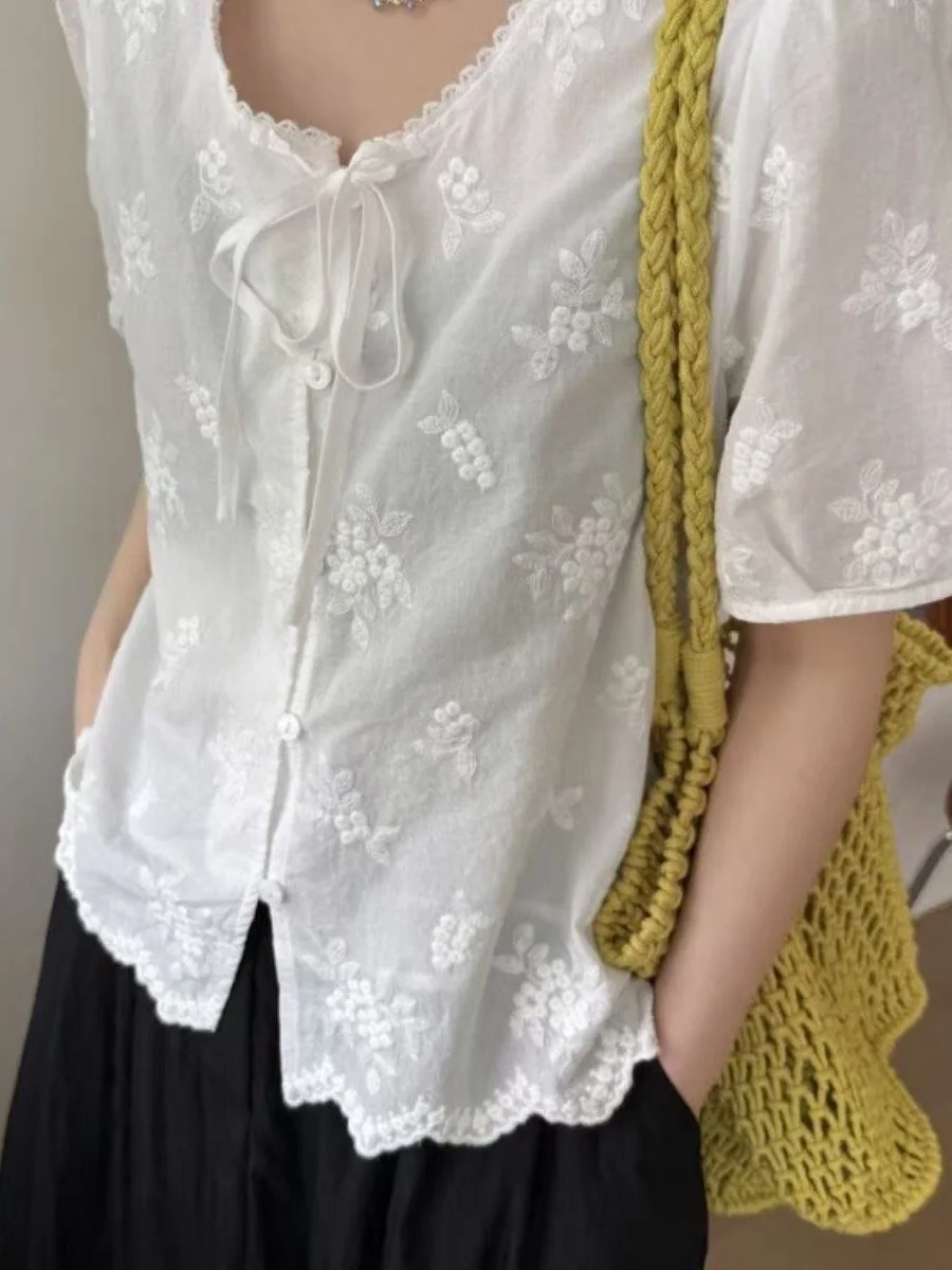 

Commute Style Bow Decorated Bubble Sleeve Shirt Short Sleeve Women's Fashion Unique Top Korean Loose Fit round Neck