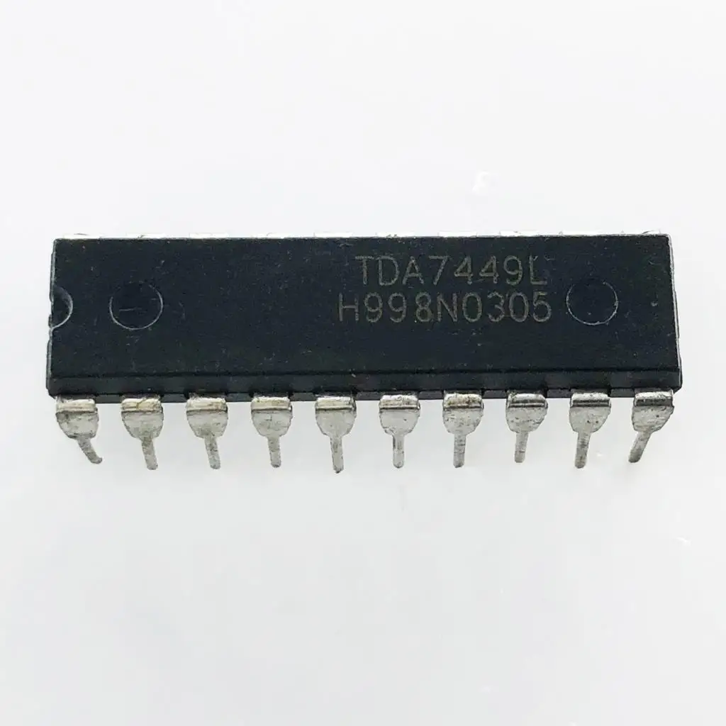 5pcs/lot TDA7449L TDA7449 DIP-20