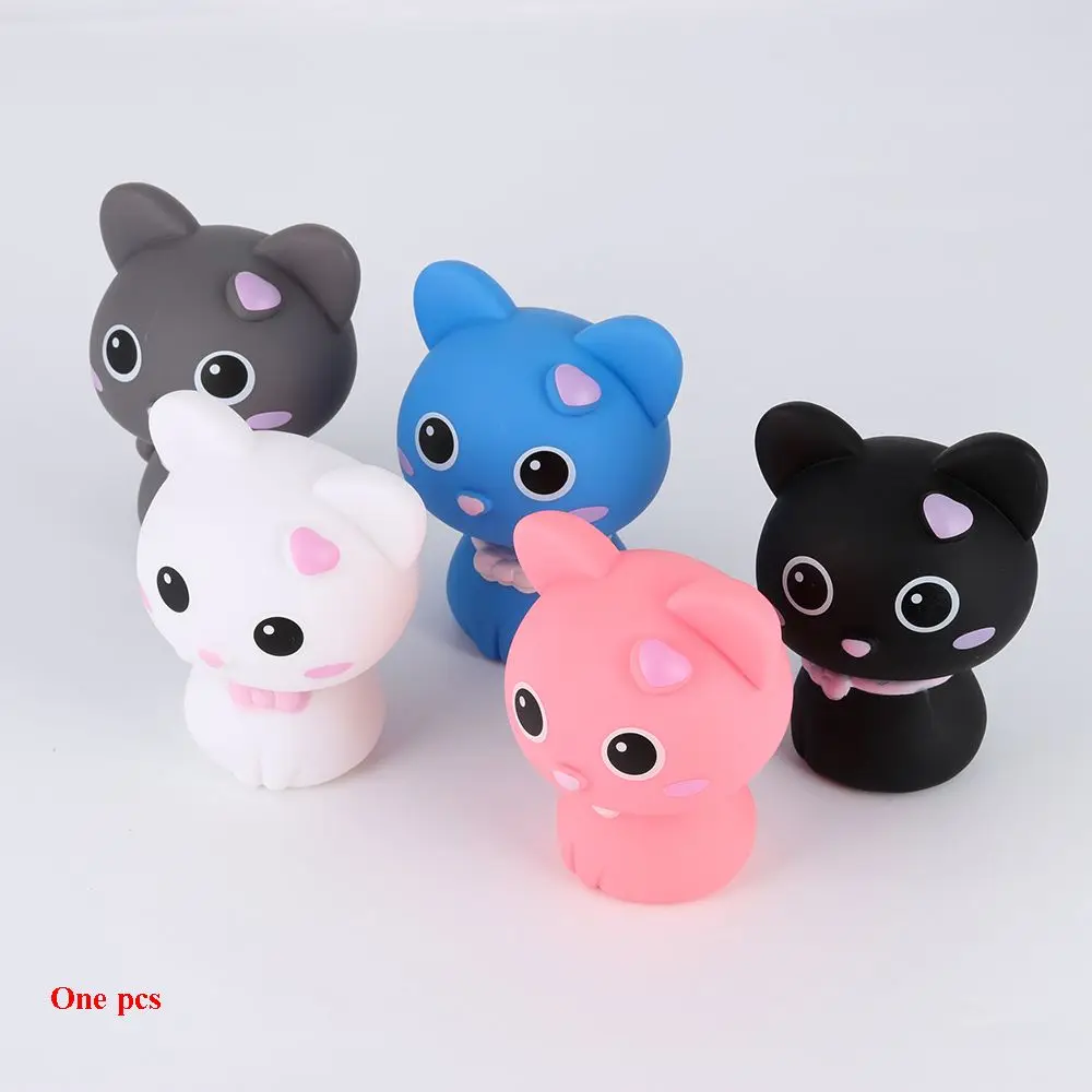 

New Plastic Office Car Ornament Cartoon Accessories Auto Interior Decoration Shake the head Cat Doll