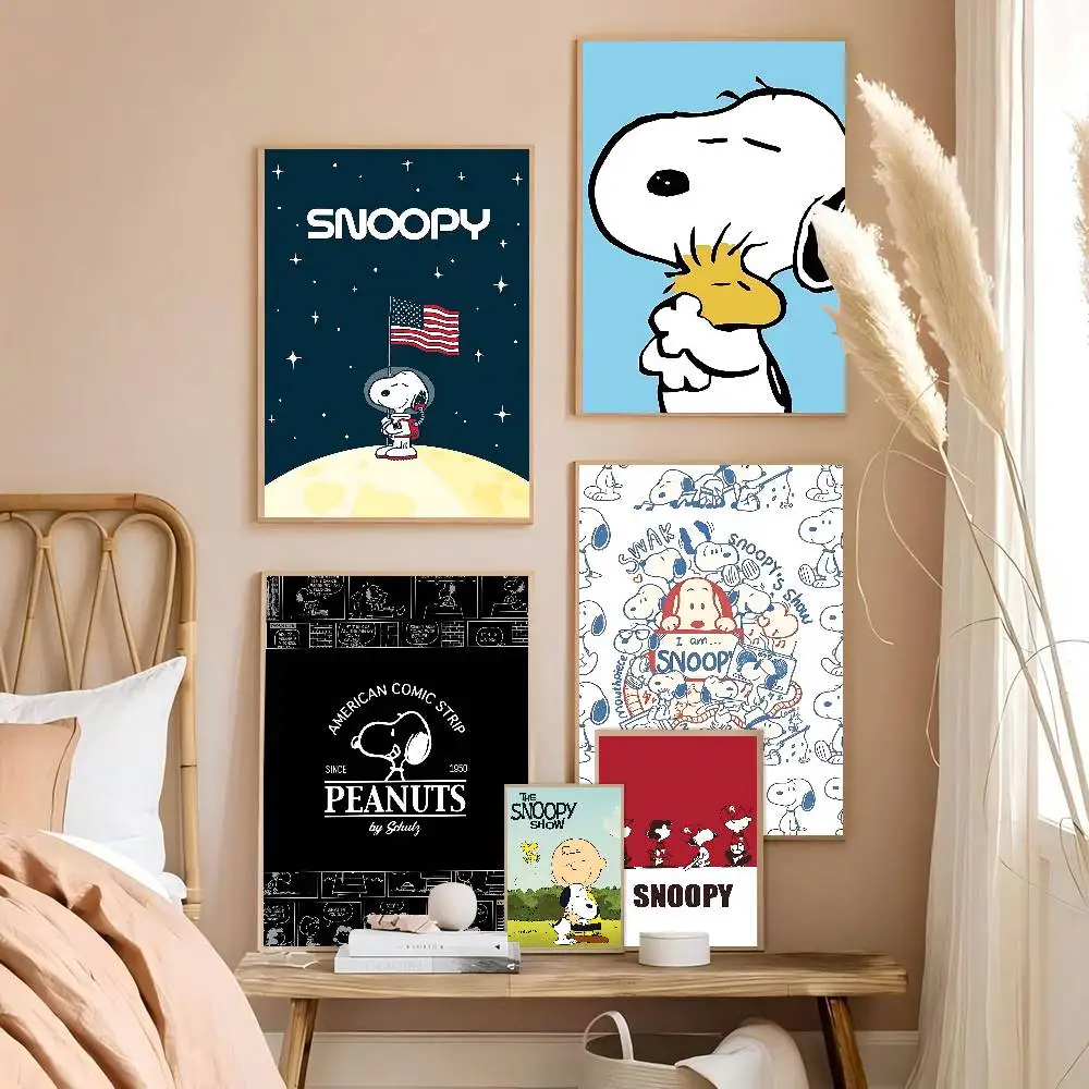 S-Snoopy Cute Movie Sticky Posters Vintage Room Bar Cafe Decor Nordic Home Decor