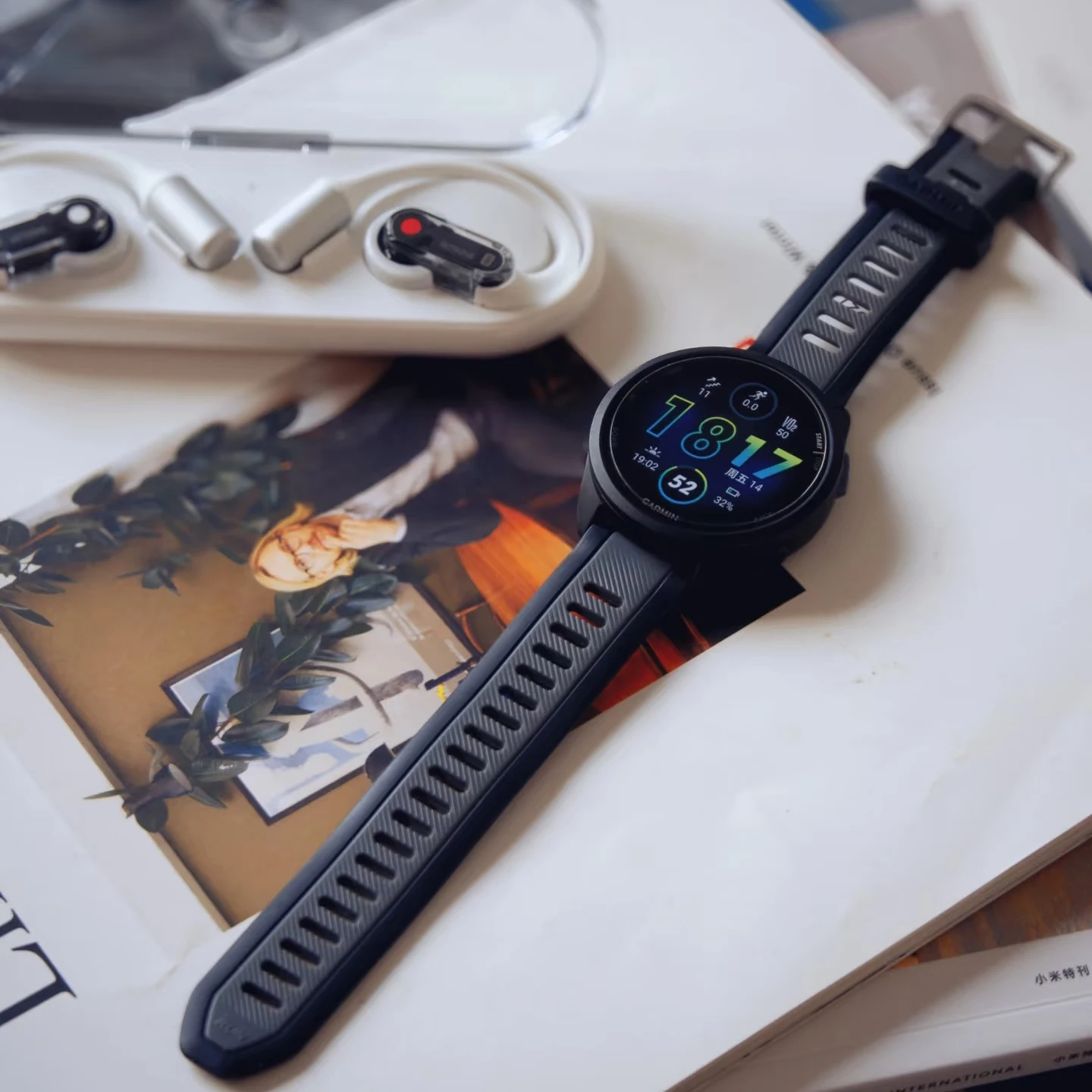 Garmin Forerunner 165 Smartwatch المدمج في GPS 43mm 1.2 "AMOLED عرض 11 يومًا عمر البطارية مراقب معدل ضربات القلب جهاز تعقب للياقة البدنية