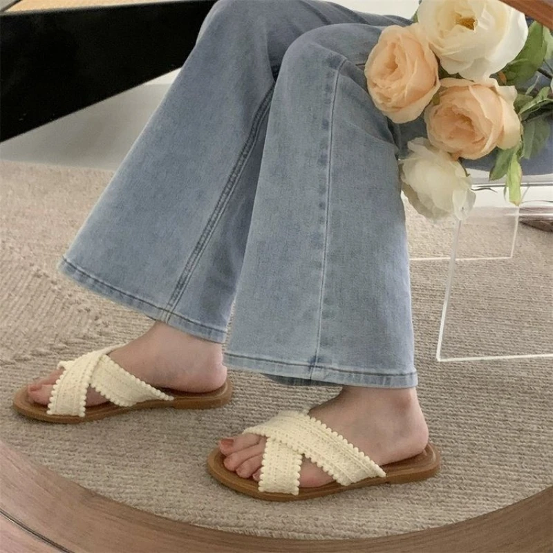 Flat Bottom Non-slip Wear-resistant Lightweight Comfortable Casual Fashion Solid Color Simple Summer New Slippers Zapatos Mujer