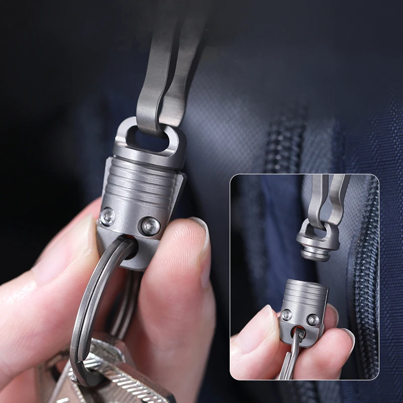 

Брелок из премиального титанового сплава, магнитная быстросъемная застежка, 360° ° Вращающийся механизм и защита от потери для ключей