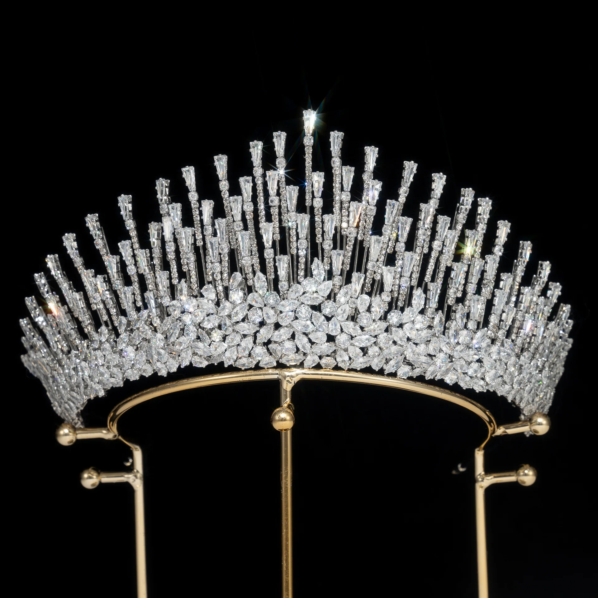 

Сверкающие циркониевые короны, тиара, головные уборы, свадебные ленты для волос, посеребренные и золотые/розовое золотое покрытие, хрустальная корона для волос для вечеринки