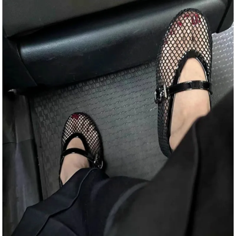 Women Mesh Ballet Flats Fishnet Ballerina Flats Comfortable Round Toe Ballet Shoes Breathable Casual Walking Shoes for Commuting