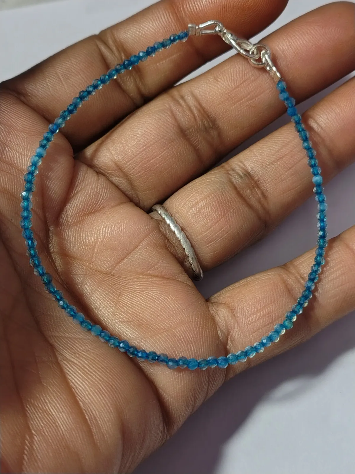 blue topaz gemstone 2 mm round beads 925 fine silver 7.5“-9