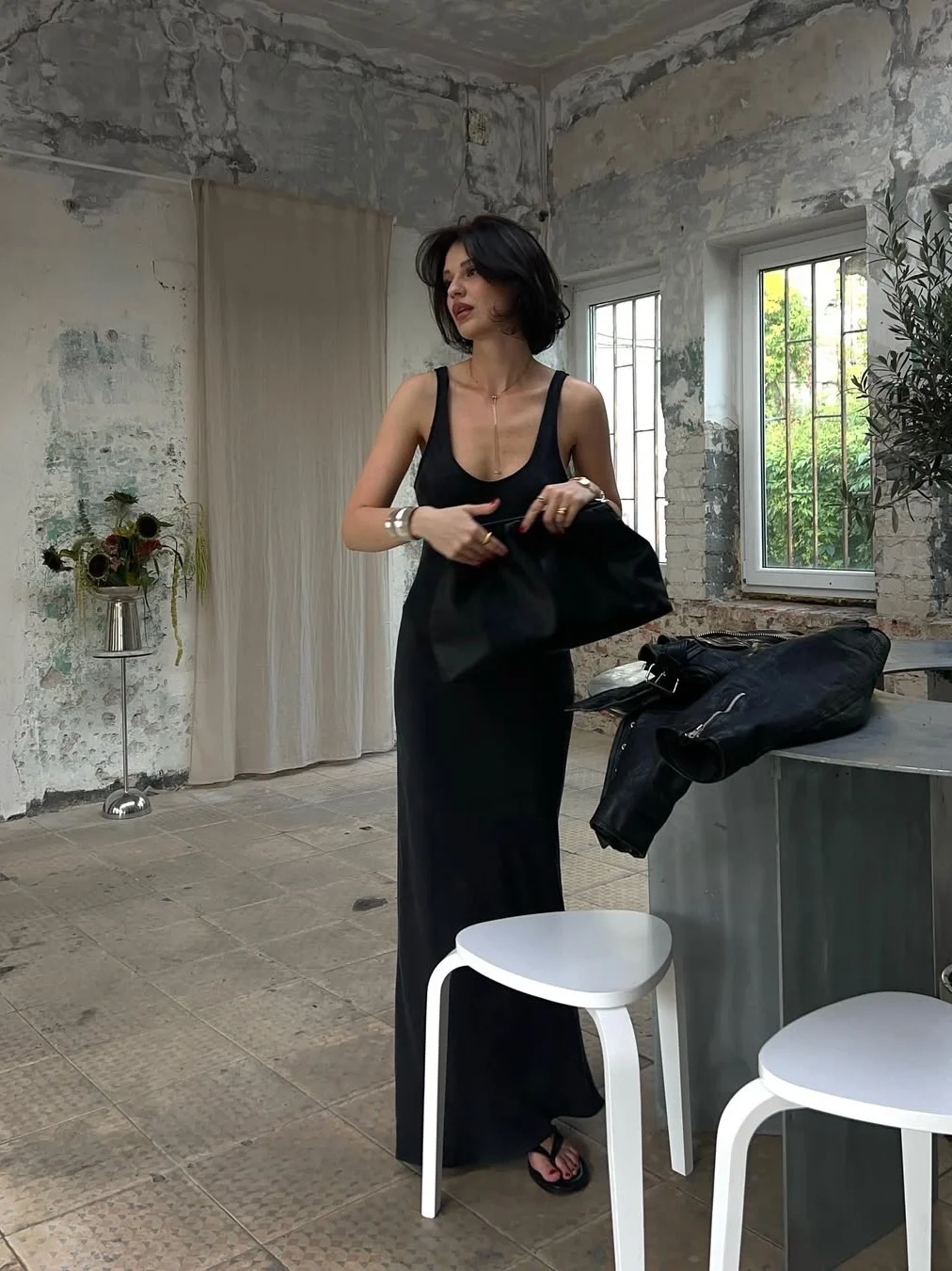 

New 2026 Minimalist Style Matte Black Silk Velvet Feel Sleeveless Dress Elegant Vest Little Black Dress Suitable for Various ...