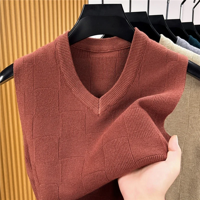 Mens Sleeveless Knitted Waistcoat V Neck Check Jacquard Pattern Sweater Vest Soft Knit Top Daily Office Matching Outfit