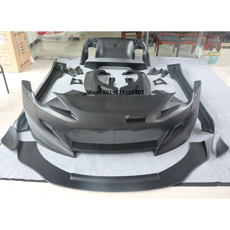 

Комплект для модификации автомобиля GT86 2012-2020: расширение кузова, передний и задний бамперы, накладки на пороги, расширители колесных арок