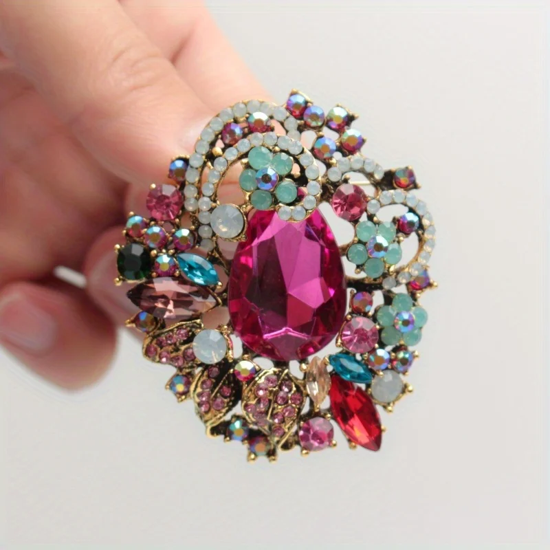 Vintage Elegance Boho Style Rhinestone Brooch Personalized Design for Unisex Fashion Pin Accessories