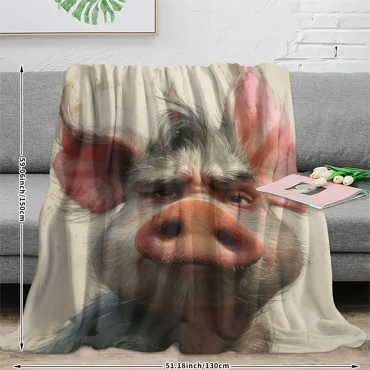 Interesting pig-themed pattern Flannel printed blanket suitable for all seasons suitable for living room office sofa and travel