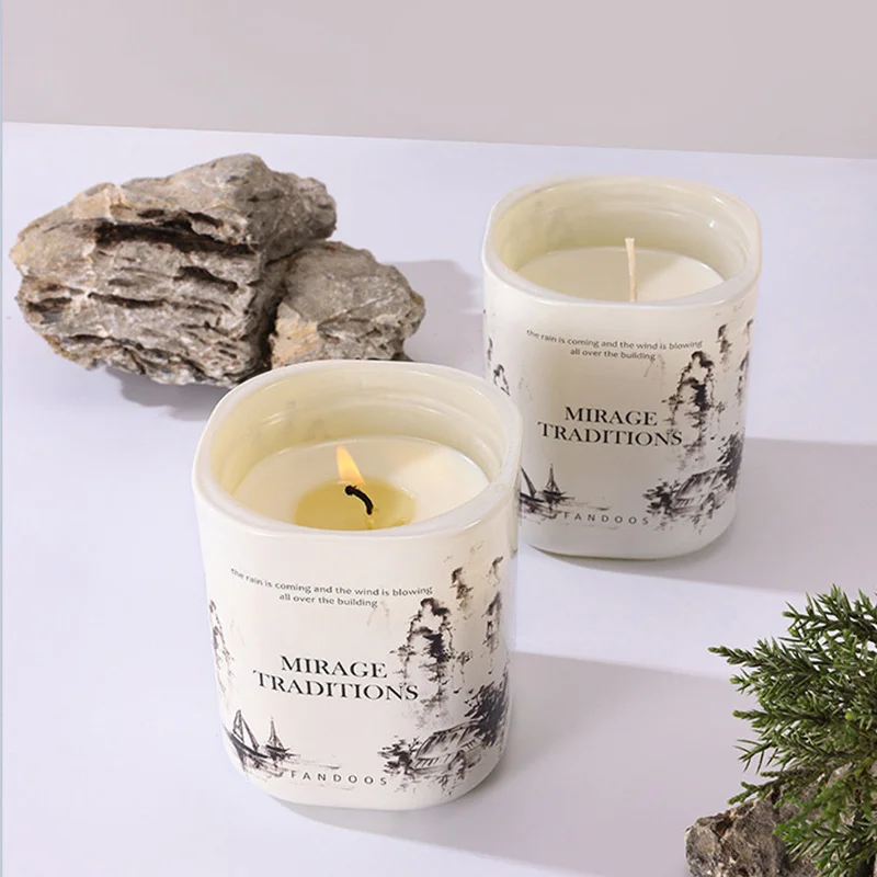 2023 New aromatherapy candle cup  decoration pieces soy wax fragrance candle accompanied by hand gift