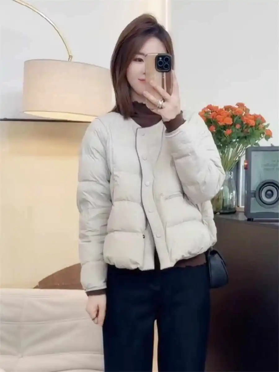 

Модная женская короткая куртка с круглым вырезом, зима 2026, новый дизайн, теплая, с наполнителем из белого утиного пуха, трендовая верхняя одежда