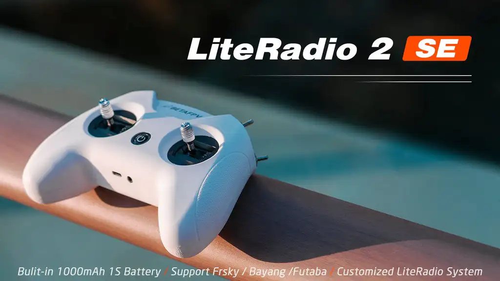 

Радиопередатчик BETAFPV LiteRadio 2 SE 2.4G 8CH с поддержкой протоколов Shadow / Frsky для FPV-гонок, радиоуправляемых дронов и симуляторов