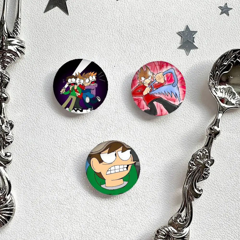 الكرتون E-Eddsworld أنيمي قسط صفيح دبابيس التلبيب المستديرة: دبابيس شارة لطيف لملحقات حقيبة الكتف، هدايا تذكارية