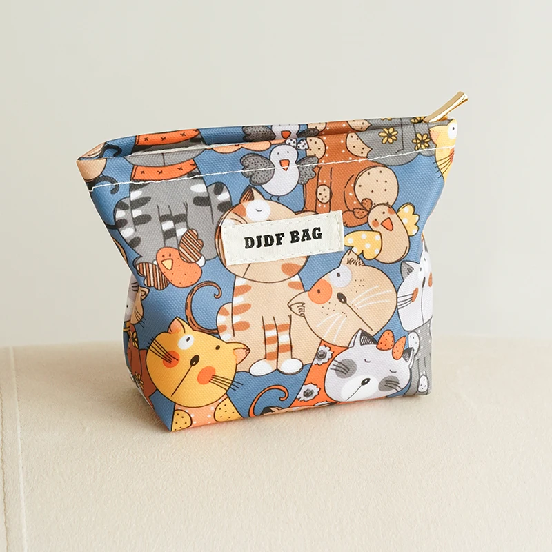 Cosmetic bag small cartoon cat PVC waterproof portable coin purse cosmetics lipstick cushion storage bag commuter clutch makeup