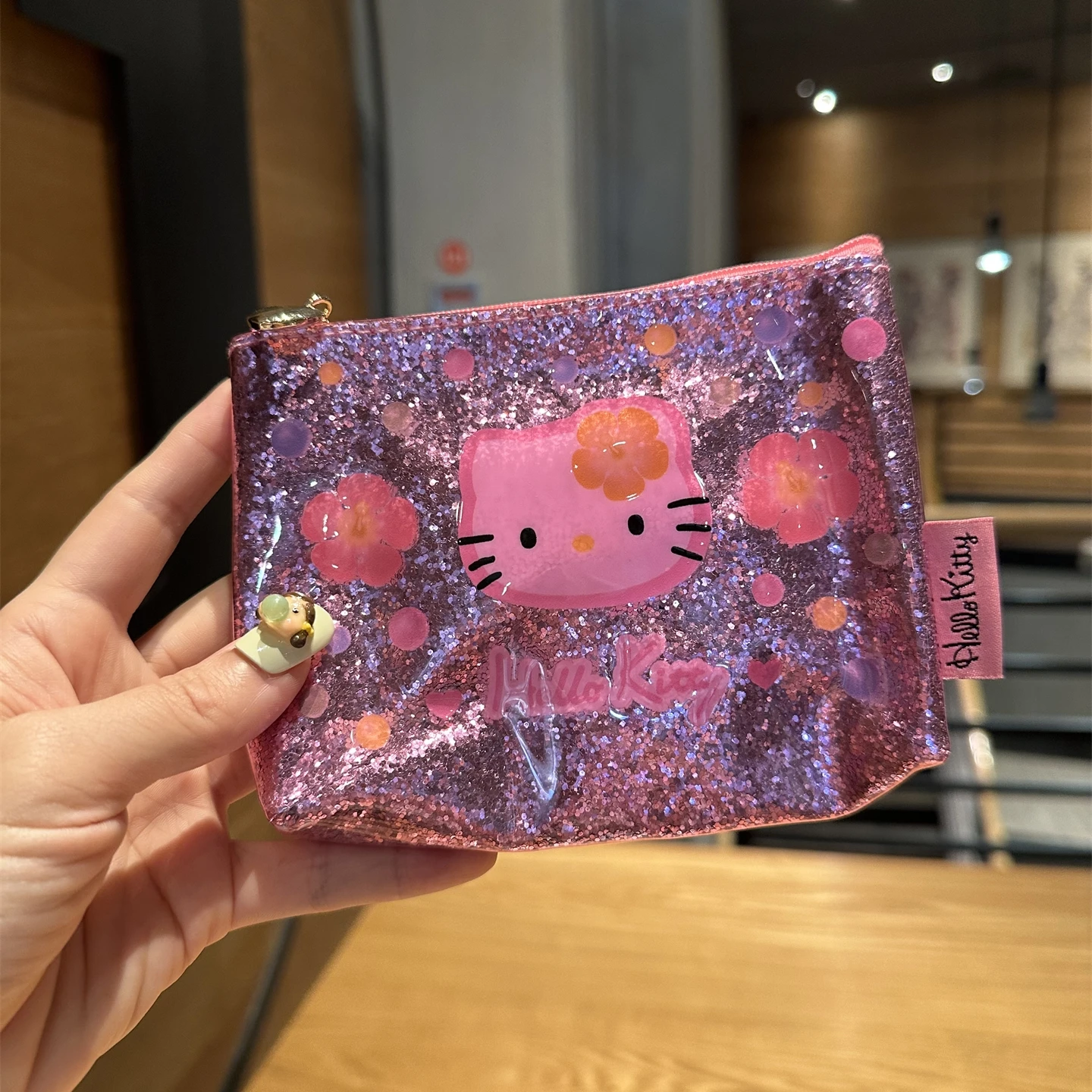 Uroczy portfelik na monety z motywem Hello Kitty, słodki kot, kosmetyki, słuchawki, przenośna torba do przechowywania certyfikatów, animacja, prezent świąteczny dla kobiet.