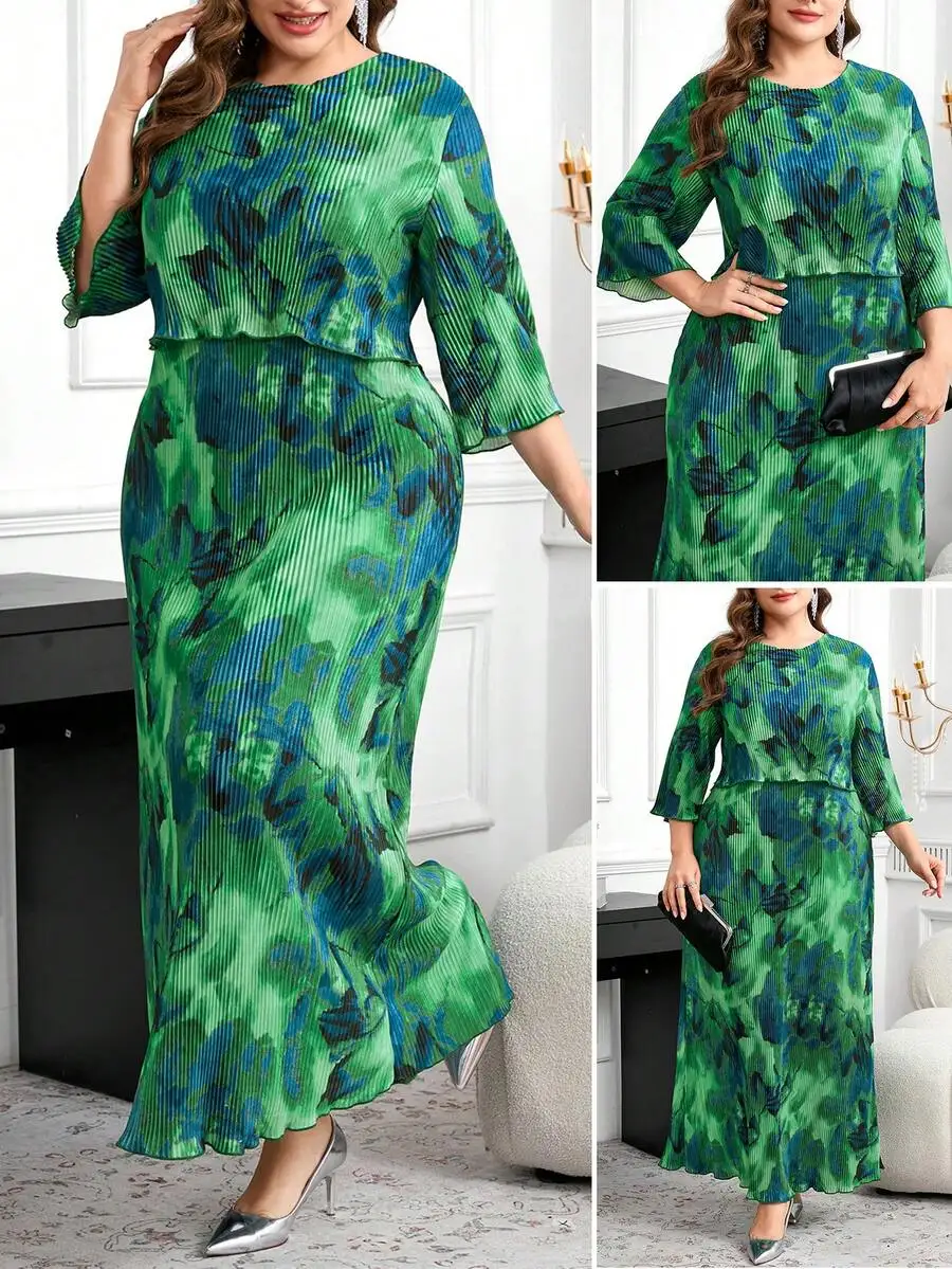 Elegante Vestido Verde Floral de Gasa Plisada con Mangas Acampanadas para Tallas Grandes