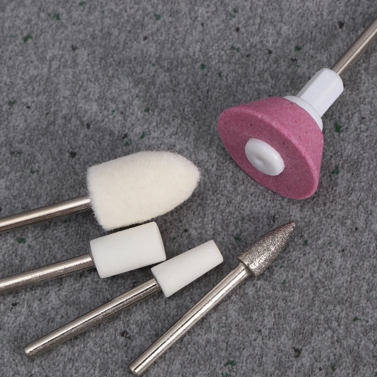 5 pezzi 2 scatole Kit testa per lucidatura delle unghie Materiale premium Lucidatore per manicure Strumento per trapano Accessori per molatura Forniture per unghie