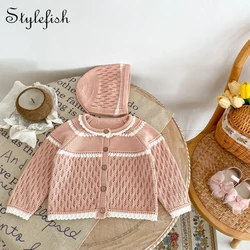 Spring and Autumn New Female Baby Hollow Colored Contrast Versatile Knitted Coat and Knitted Hat 2 pieces can be sorted