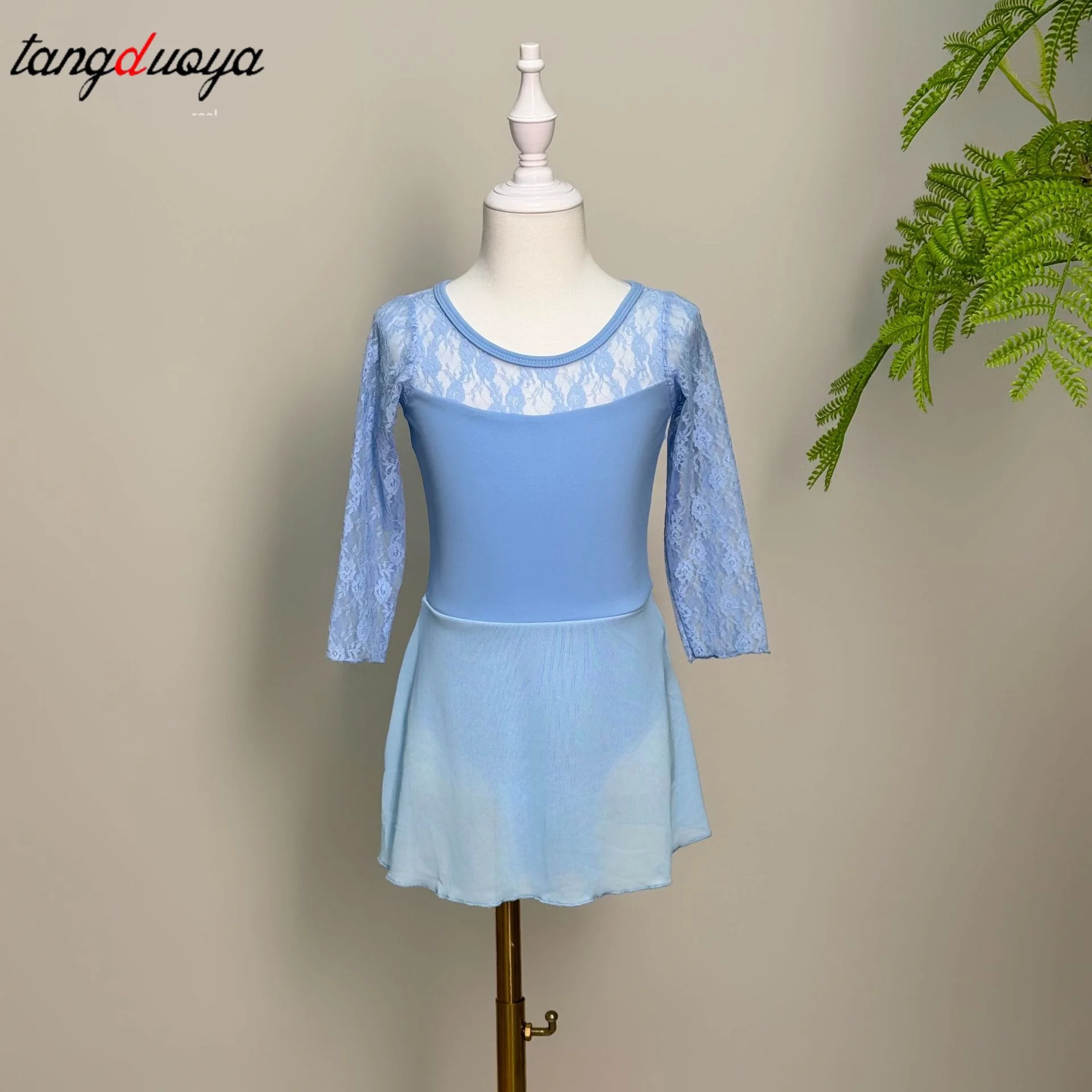 

Кружевное балетное платье с длинными рукавами для девочек, танцевальные купальники для детей, гимнастические топы для танцев с сетчатой юбкой и мягкими боди.