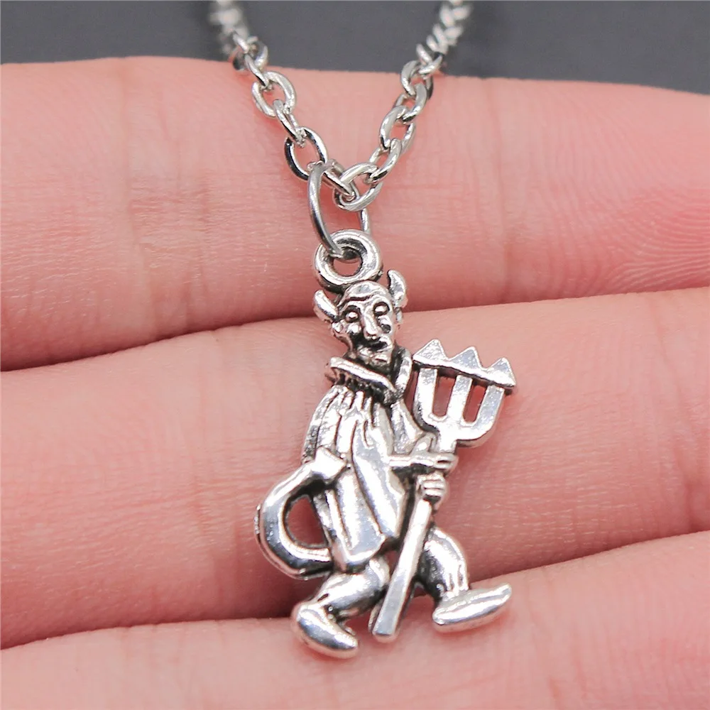 Antique Silver Color 15x25mm Devil Caesar Pendant Necklace For Women