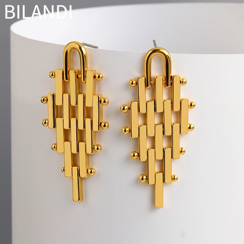 Bilandi Modern Jewelry Metal Earrings 2022 New Trend Hot Selling Vintage Temperament Drop Earrings For Women Gifts