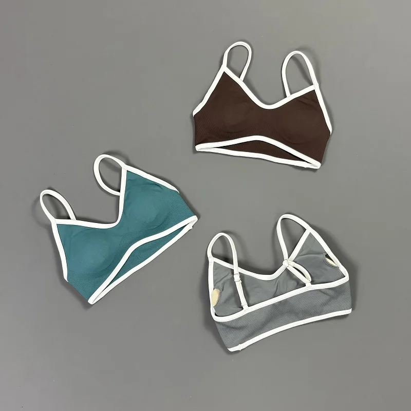 Women Contrastline Yoga Bra V  - مراجعة Bra Top Seamless وسعره