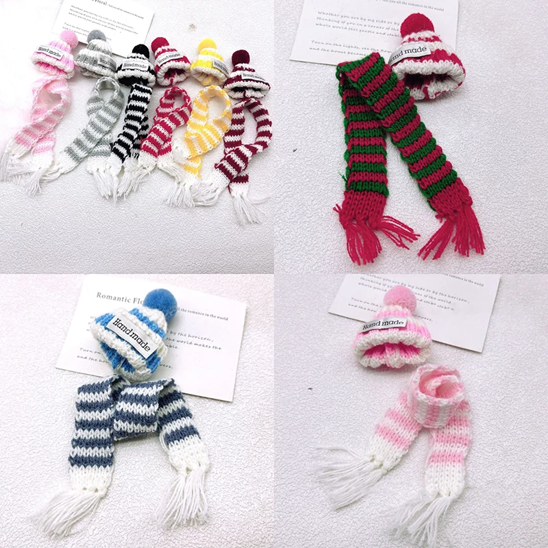 1Set Dollhouse Mini Christmas Hats Scarves Fashion Knitted Hat Cap With Hairball DollHouse Christmas Decoration Doll Accessories