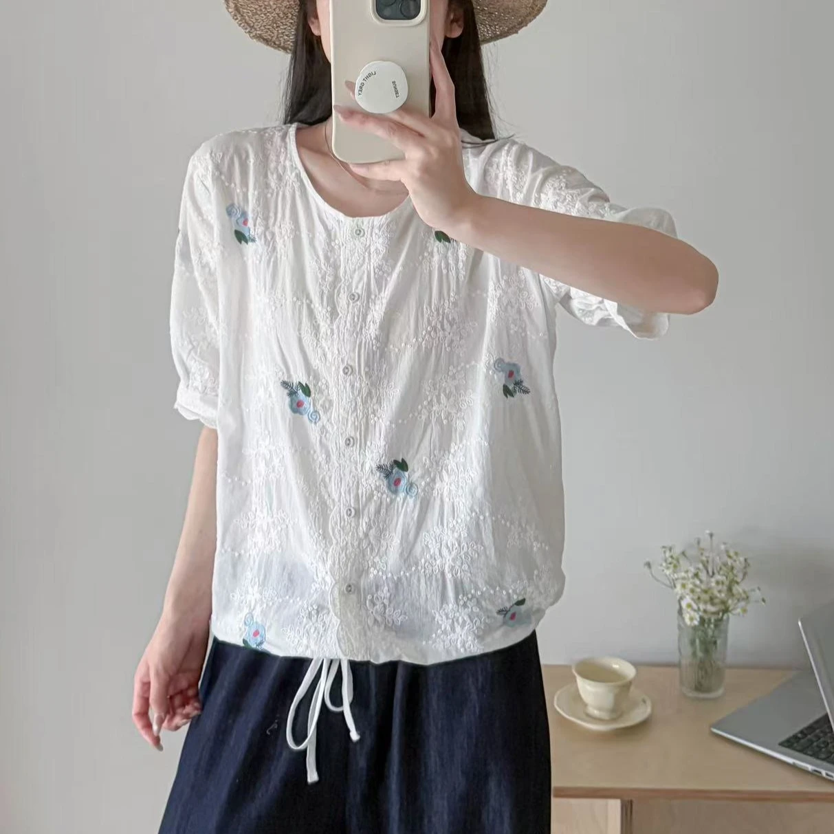 

Женская хлопковая рубашка с цветочной вышивкой, свободный крой, топ с круглым вырезом и короткими рукавами