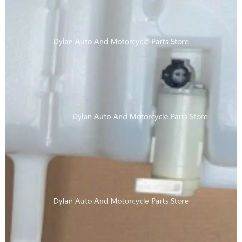 

For Nissan Navara D22 Frontier D21 1997-2005 28910-9z400 Windshield Washer Fluid Reservoir Bottom